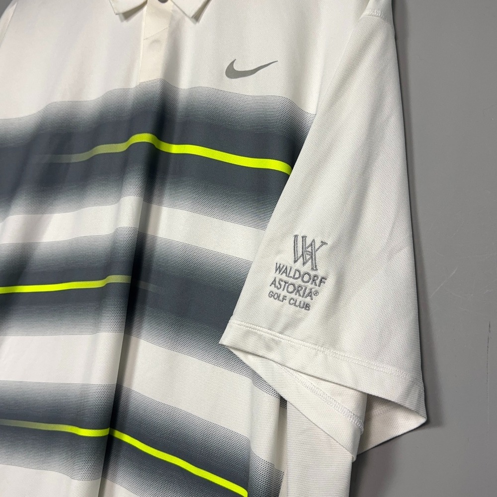 Nike Tiger Woods waldorf Astoria Golf Club Polo Mens Size XXL Striped White